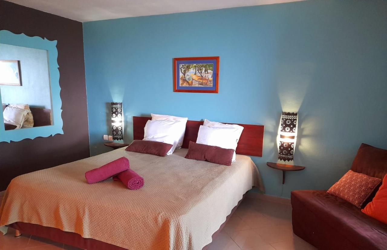 Ilet Bleu Studio Cosy Rdc Vue Mer Et Jardin - Acces Direct Plage Le Gosier  Dış mekan fotoğraf